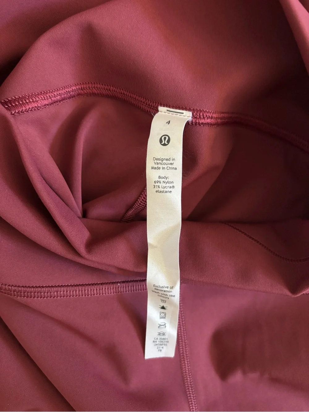 Lululemon Leggings Women’s 4 Cranberry Burgundy Wunder Train